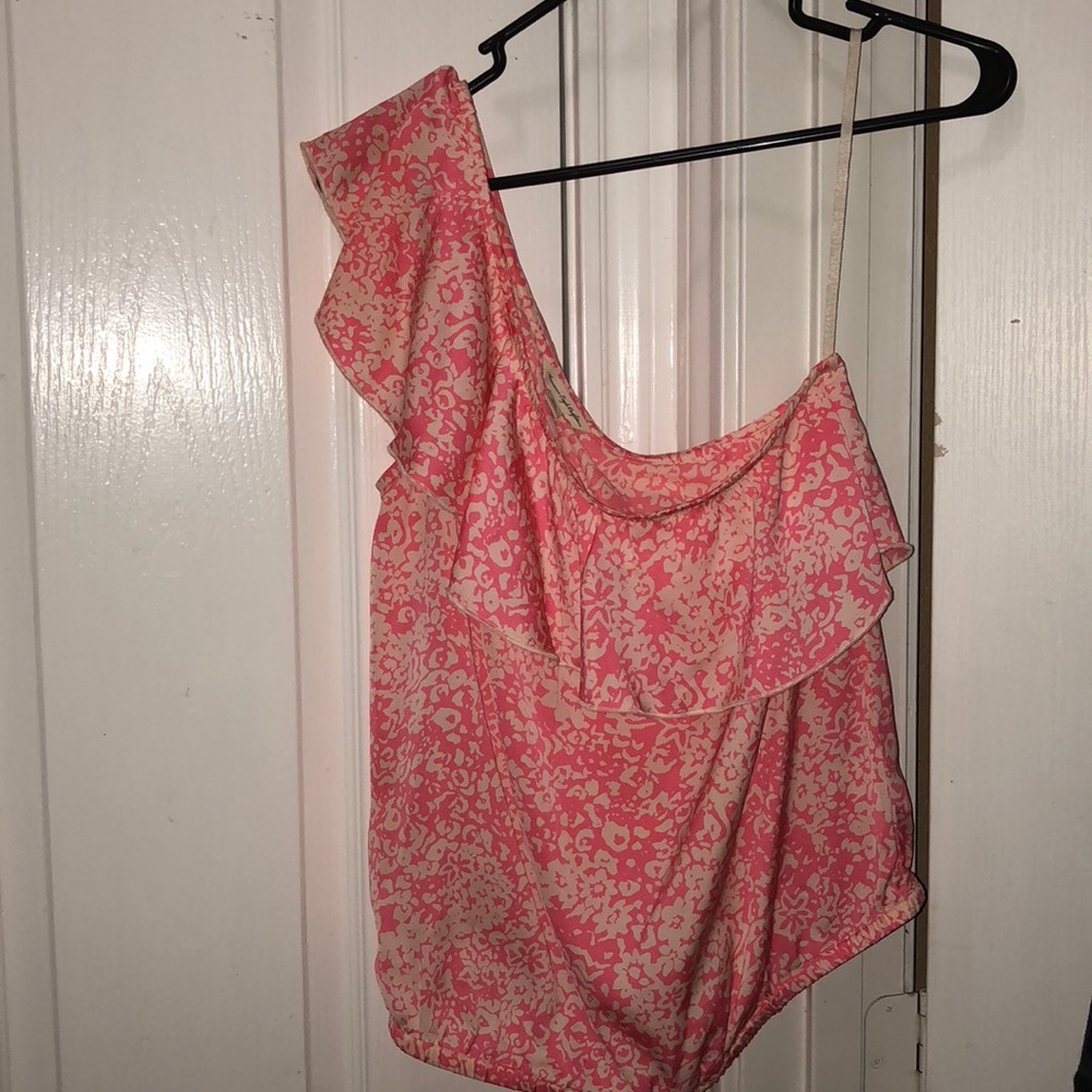 Top - Picture 3 of 3